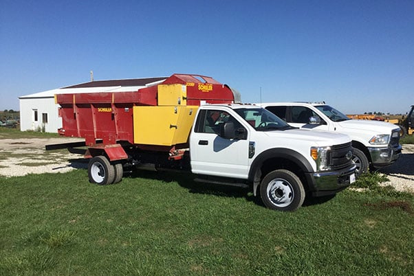 Truck Cattle Feeder